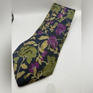 Vintage HAWKES & KEYNES “tie” - NEW BOND STREET LONDON, W.1. Purple Green Floral